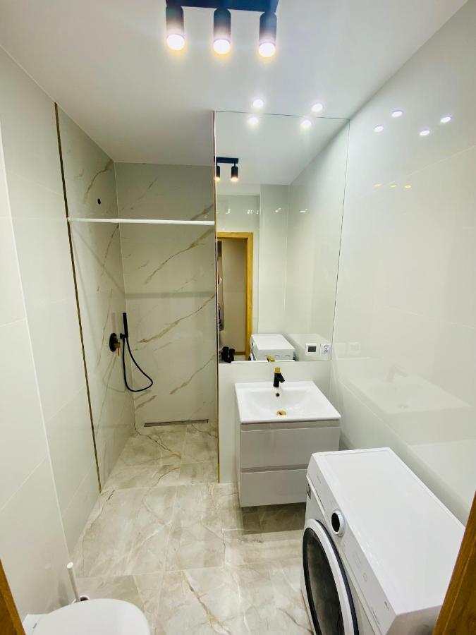 Gold Apartament Świdnik Exteriér fotografie